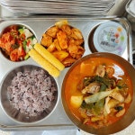 이달식단<식생활교육관<열린마당<울산미용예술고등학교 울산미용예술고등학교