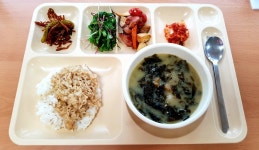당일급식사진<급식소식<학교소식<서생초등학교 서생초등학교