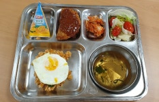 급식사진<학교급식<학생생활<울산두남중고등학교 울산두남중고등학교