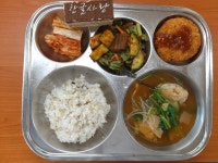 이달의식단<급식실<열린행정<연암중학교 연암중학교