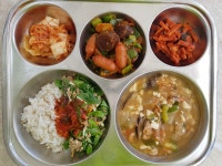 급식앨범<급식소식<천곡소식<천곡초등학교 천곡초등학교