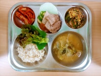 이달의식단<영양급식<교육복지<명정초등학교 명정초등학교