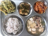 식단사진<식생활관<학교소식<두서초등학교 두서초등학교