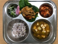 식단 사진<급식정보<학교소식<중산초등학교 중산초등학교