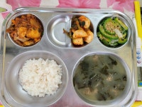 급식게시판<급식이야기<알림마당<강동유치원 강동유치원