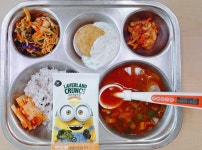 오늘의 식단<영양 급식실<열린마당<평산초등학교 평산초등학교