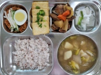 월간 식단<급식소식<학교소식<두왕초등학교 두왕초등학교