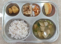 오늘의 식단<오늘의 먹거리<건강이야기<언양누리유치원 언양누리유치원