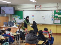 도서관 소식<책사랑터<학생마당<수암초등학교 수암초등학교