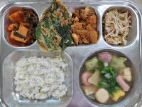 월간 식단<급식소식<학교소식<두왕초등학교 두왕초등학교