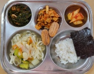 오늘의 메뉴<영양소식<학교소식<명촌초등학교 명촌초등학교