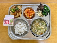 급식사진<급식 소식<알림마당<성안초등학교 성안초등학교