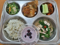 이달의식단<급식실<학교소식<이화중학교 이화중학교