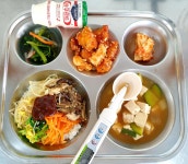 오늘의 식단<e-급식실<중남초등학교 중남초등학교
