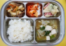 점심 급식<급식소식<학부모공간<상안유치원 상안유치원