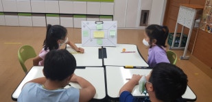 활동사진<민주시민교육 연구학교<연구(중점)학교<문수교육과정<문수초등학교 문수초등학교