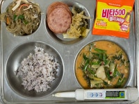 오늘의 식단 사진<급식실<학교소식<남외중학교 남외중학교