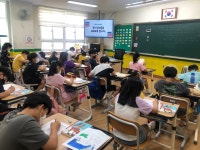 포토갤러리<독서마당<학생마당<온산초등학교 온산초등학교