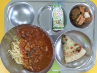 식단사진<급식실소식<알림마당<일산초등학교 일산초등학교