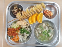 식단사진<급식실<알림마당<명덕초등학교 명덕초등학교