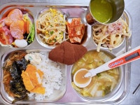 오늘의 식단<영양 급식실<열린마당<평산초등학교 평산초등학교