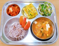 이달의 식단(사진)<식생활교육소식<학교소식<삼동초등학교 삼동초등학교