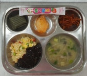 이달의식단<영양실<학교소식<백합초등학교 백합초등학교