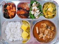 월간 식단<급식소식<학교소식<두왕초등학교 두왕초등학교