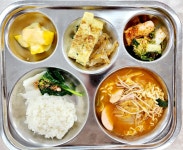 오늘의 메뉴<식생활교육관<학교소개<전하초등학교 전하초등학교