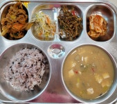 이달의식단<급식소식<알림마당<척과초등학교 척과초등학교