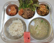 급식 앨범<영양상담실<지원마당<야음초등학교 야음초등학교