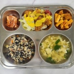 급식사진<급식소식<학교마당<진장중학교 진장중학교