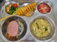급식 사진<급식실<학교소식<수암초등학교 수암초등학교