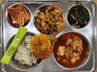 급식 사진<급식소식<열린학교<현대청운중학교 현대청운중학교