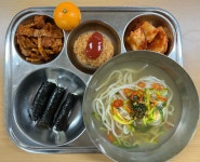 급식사진<급식소식<학교소식<온산중학교 온산중학교
