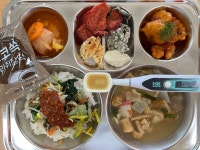 이달의 식단(식단사진포함)<급식소식<미포소식<미포초등학교 미포초등학교