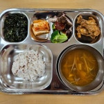 오늘의 메뉴<영양소식<학교소식<명촌초등학교 명촌초등학교