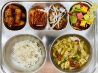 급식사진<영양급식실<지원마당<대현초등학교 대현초등학교