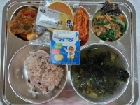 식단사진<식생활관<알림마당<무거초등학교 무거초등학교