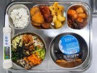 급식 앨범<학교소식<옥동중학교 옥동중학교