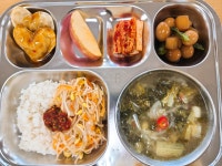 식단 사진<급식정보<학교소식<중산초등학교 중산초등학교