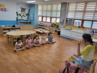 활동사진<유치원<이화초등학교 이화초등학교