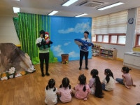 활동사진<유치원<이화초등학교 이화초등학교