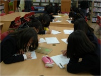 가온누리독서회<독서모임<도서관소식<학교소식<신일중학교 신일중학교