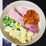 양념장 하나로 간편하게 부대찌개 만들어 먹었어요. | 새미네부엌 플랫폼 샘표 부대찌개 양념장 하나로 간편하게 부대찌개 만들어 먹었어요.