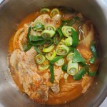 돼지목살 김치찌개 | 새미네부엌 플랫폼 돼지목살 김치찌개