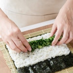 한 입 쏙 - 오이김밥 | 새미네부엌 플랫폼 한 입 쏙 - 오이김밥