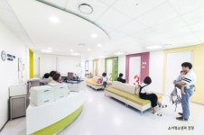 더욱 새롭게, 더욱 쾌적하게 신관 신축으로 제2의 도약기를 열다 - 신관 개관 - 한양토픽 - 한양대학교구리병원 더욱 새롭게, 더욱 쾌적하게 신관... 