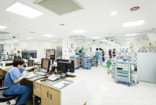 더욱 효율적인 관리와 적극적인 돌봄으로, 중환자실 - 한양토픽 - 한양대학교구리병원 더욱 효율적인 관리와 적극적인 돌봄으로, 중환자실