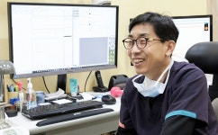 뿌리가 튼튼한 병원 “안과 질환 더 이상 포기하지 마세요!” 양평제일안과 - 베스트 파트너 - 한양대학교구리병원 뿌리가 튼튼한 병원 “안과... 